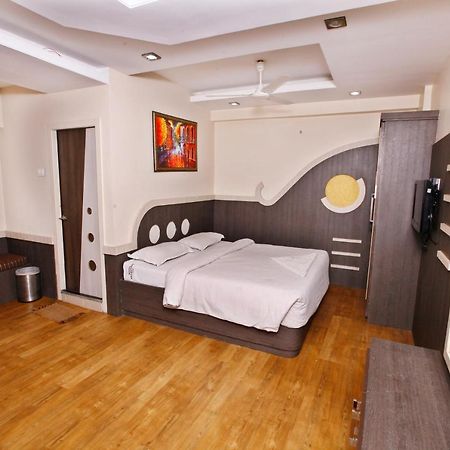 Hotel Vasantham Coimbatore Eksteriør bilde