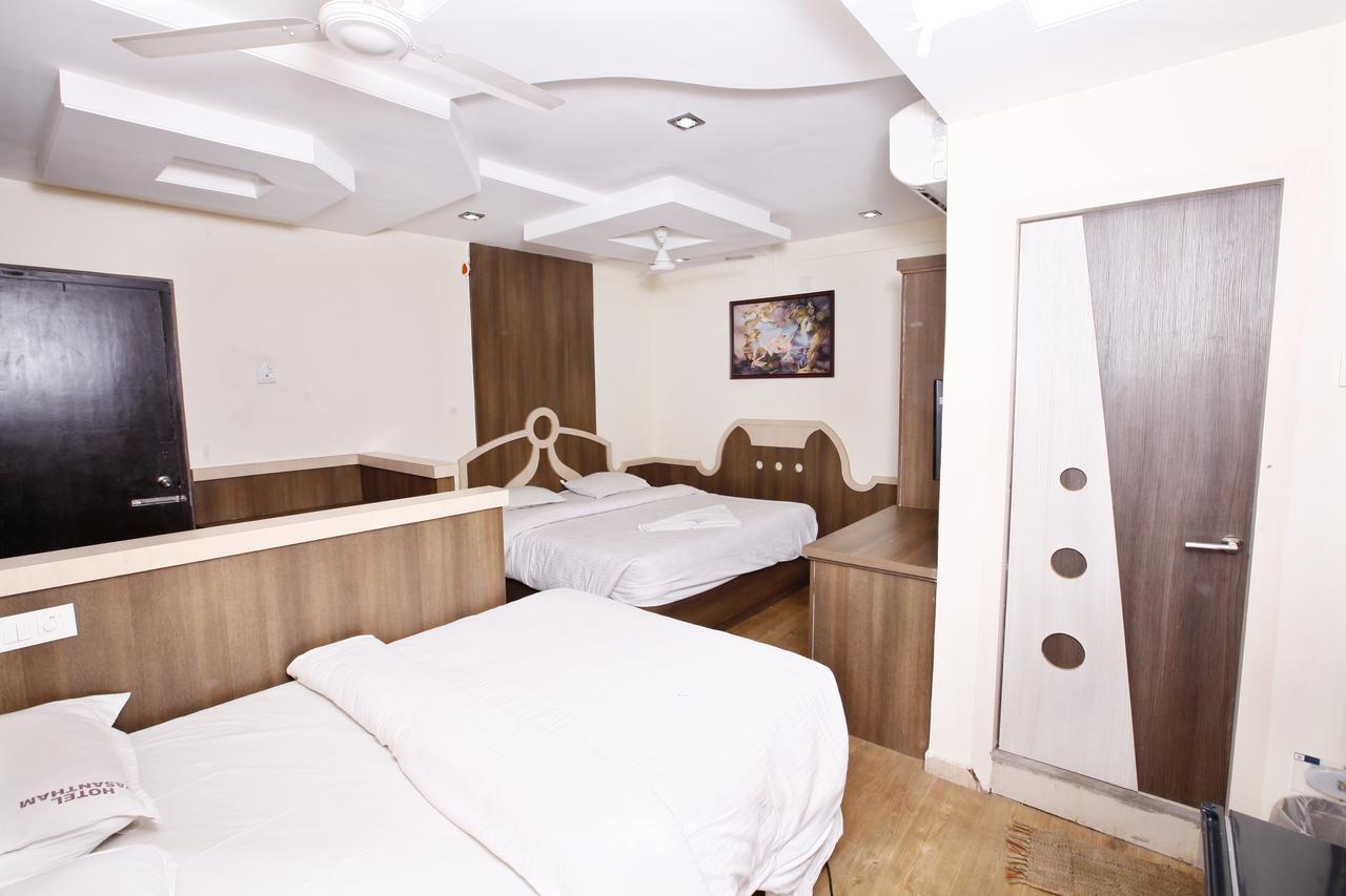 Hotel Vasantham Coimbatore Eksteriør bilde