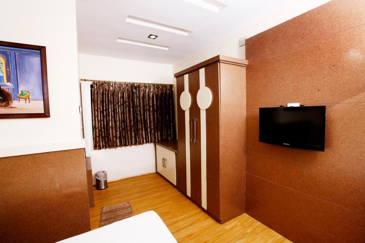 Hotel Vasantham Coimbatore Eksteriør bilde