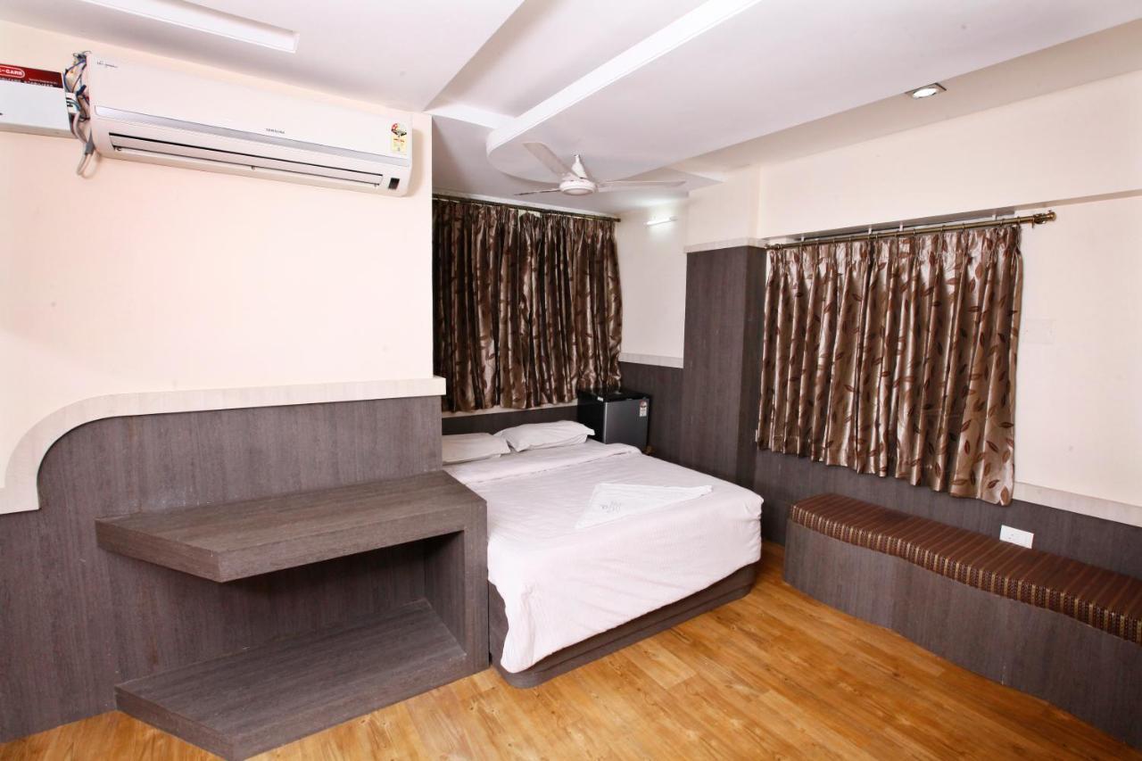 Hotel Vasantham Coimbatore Eksteriør bilde