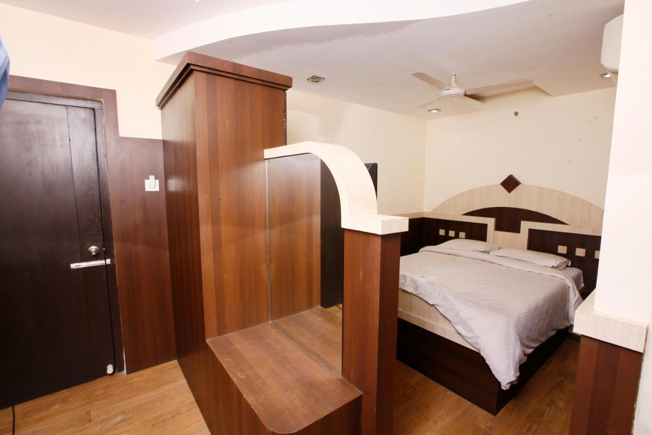 Hotel Vasantham Coimbatore Eksteriør bilde